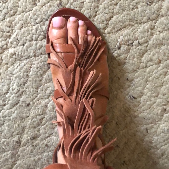 👠wot Gianni Bini leather Sandals worn one time - Picture 4 of 4